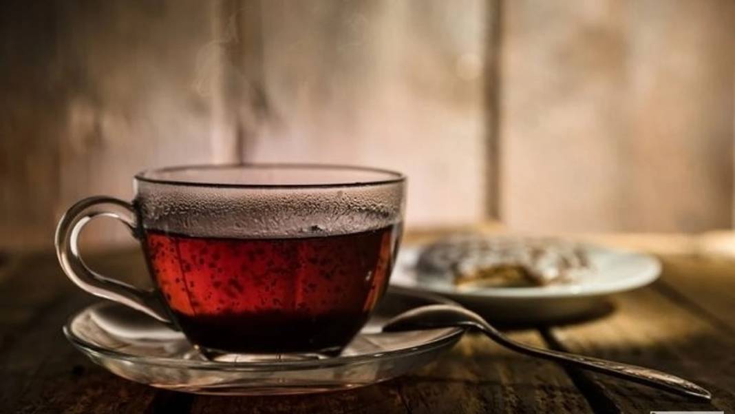 Konya’da uzmanı aşırı sıcak içeceklerin gizli tehlikesini anlattı 1